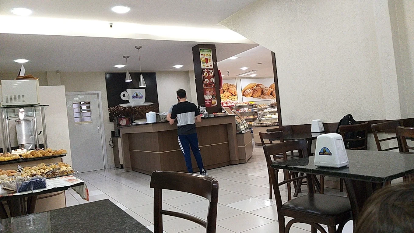 Pão Quente Feijó / São Pelegrino — foto 2